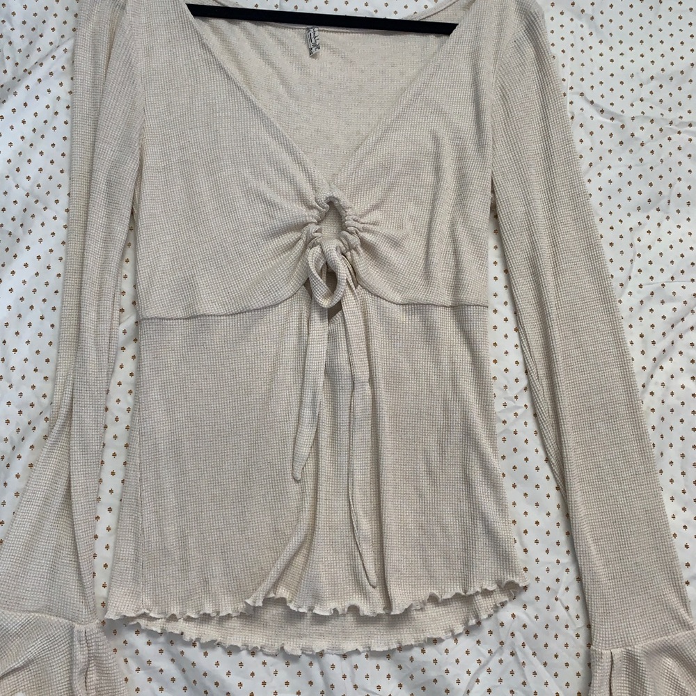Free people Peep hole long sleeve